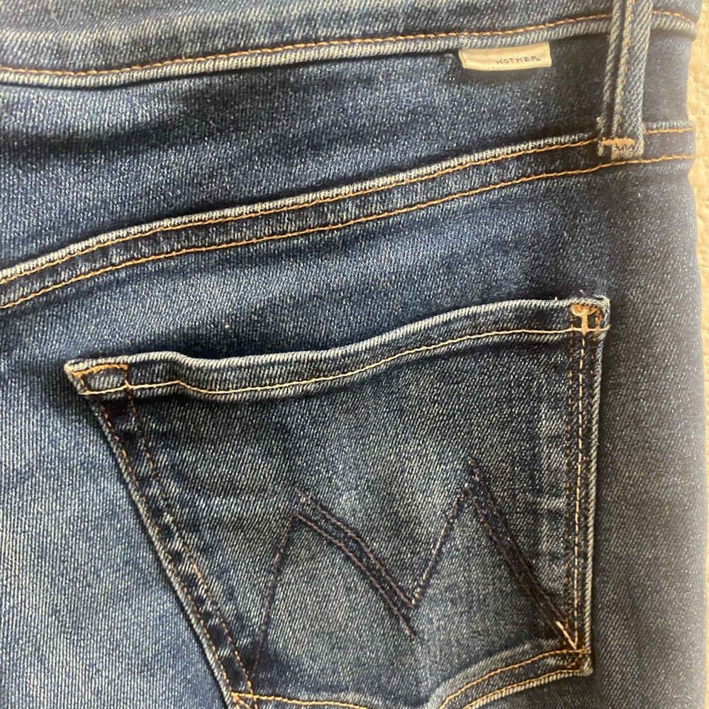 MOTHER Denim Women’s ‘The Doozy’ High Rose Flair Jeans - Picture 6 of 13